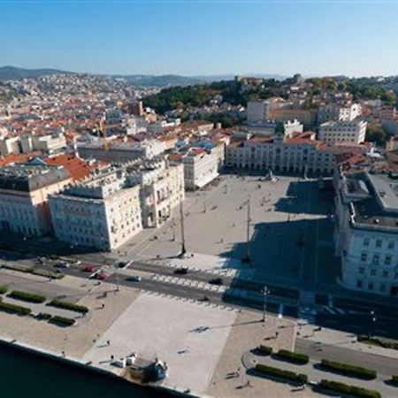 Appartamento In Centro Storico Trieste Exterior foto